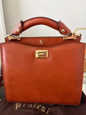 Pratesi Firenze Structured Leather Shoulder Bag in Rust Brown